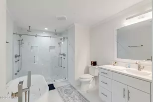 9902 S Thomas Dr, Panama City, FL 32408 - Photo 46