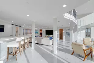 9902 S Thomas Dr, Panama City, FL 32408 - Photo 2