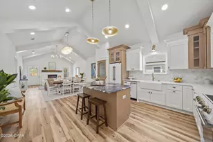 1439 1st St, Panama City, FL 32409 - Photo 2