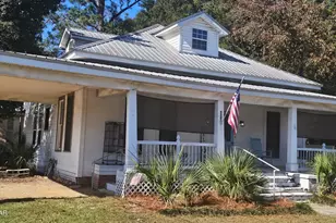 5367 Cotton St, Graceville, FL 32440 - Photo 2