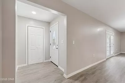 2672 W Laurel Drive, Alford, FL 32420 - Photo 34