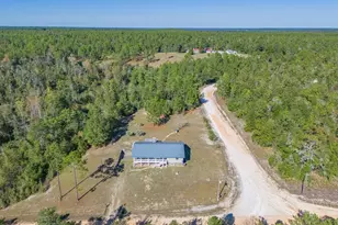 2672 W Laurel Dr, Alford, FL 32420 - Photo 40