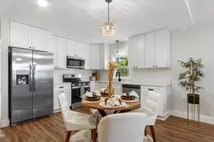 2402 E 16th Ct, Panama City, FL 32405 - Photo 6