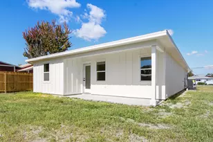 2402 E 16th Ct, Panama City, FL 32405 - Photo 30