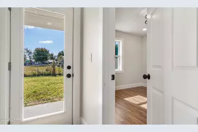 2402 E 16th Court, Panama City, FL 32405 - Photo 18