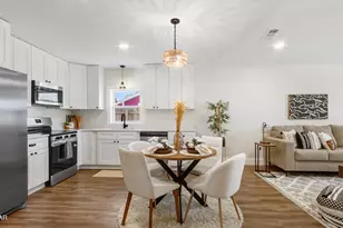 2402 E 16th Ct, Panama City, FL 32405 - Photo 8