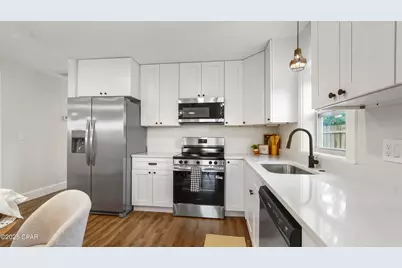 2402 E 16th Court, Panama City, FL 32405 - Photo 10