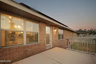 2011 Broad St, Crestview, FL 32536 - Photo 8