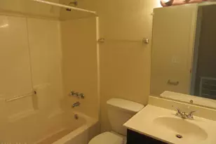 1104 W 19th Ct, Lynn Haven, FL 32444 - Photo 8