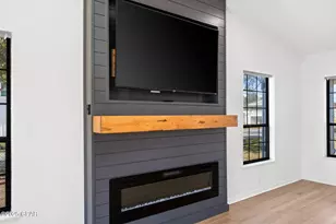 224 E Lakeshore Dr, Panama City Beach, FL 32413 - Photo 6