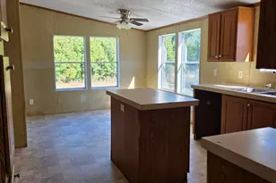 17501 Azalea St, Fountain, FL 32438 - Photo 8