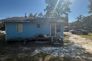 819 E 12th Ct, Panama City, FL 32401 - Photo 6