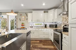 5912 Wedgewood Cir, Youngstown, FL 32466 - Photo 18