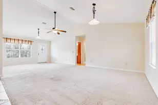 4700 Honeysuckle Ln, Marianna, FL 32446 - Photo 4