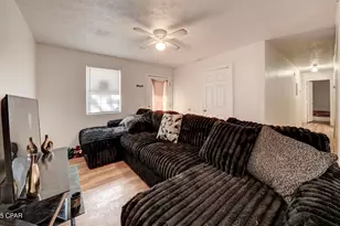 2717 E 6th Ct, Panama City, FL 32401 - Photo 2