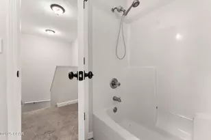 9110 Sunshine Dr, Youngstown, FL 32466 - Photo 32