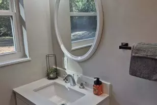 1850 N Holmes Creek Rd, Graceville, FL 32440 - Photo 12