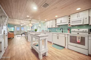 9614 Beach Blvd, Panama City Beach, FL 32408 - Photo 10