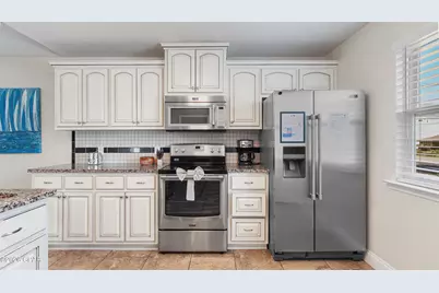 7109 S Lagoon Drive, Panama City Beach, FL 32408 - Photo 8