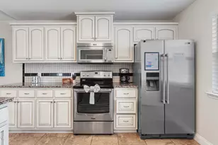 7109 S Lagoon Dr, Panama City Beach, FL 32408 - Photo 8