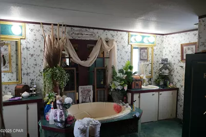 9812 Morar Road, Southport, FL 32409 - Photo 8