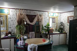 9812 Morar Rd, Southport, FL 32409 - Photo 8