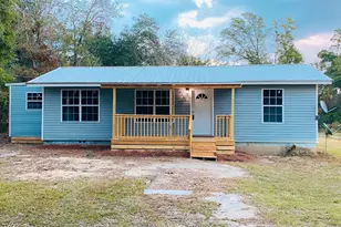 2366 Franklin Loop, Marianna, FL 32446 - Photo 1