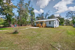 2366 Franklin Loop, Marianna, FL 32446 - Photo 2