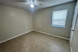 3914 E 11th St, Panama City, FL 32404 - Photo 8