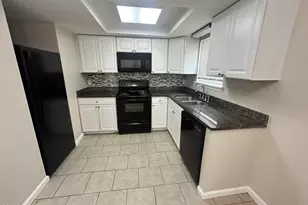 3914 E 11th St, Panama City, FL 32404 - Photo 4