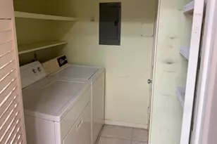 1025 W 19th St, Panama City, FL 32405 - Photo 10