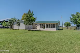 1971 Hope School Dr, Marianna, FL 32448 - Photo 4