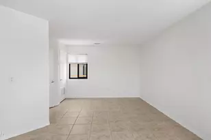 4114 Holiday Dr, Panama City, FL 32408 - Photo 8