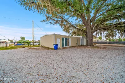 601 W 11th Street, Panama City, FL 32401 - Photo 2