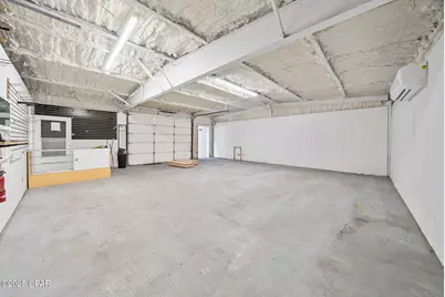 601 W 11th Street, Panama City, FL 32401 - Photo 8