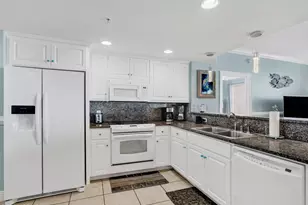 5004 Thomas Dr, Panama City Beach, FL 32408 - Photo 8