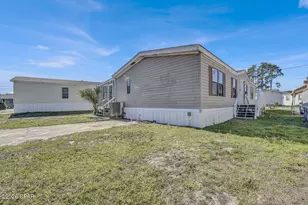 838 Linda Ln, Panama City Beach, FL 32407 - Photo 6