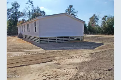 6905 Bateau Pond Lane, Grand Ridge, FL 32442 - Photo 20