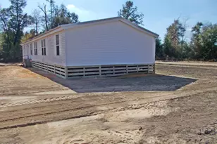 6905 Bateau Pond Ln, Grand Ridge, FL 32442 - Photo 20