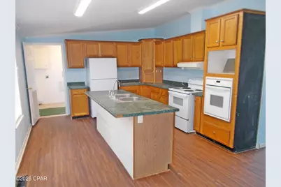 6905 Bateau Pond Lane, Grand Ridge, FL 32442 - Photo 4