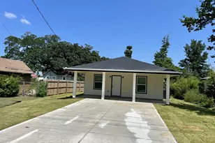 528 E 9th St, Panama City, FL 32401 - Photo 1