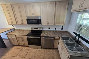 3613 E 14th St, Panama City, FL 32404 - Photo 8