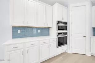 615 Longpoint Wy, Panama City Beach, FL 32407 - Photo 16