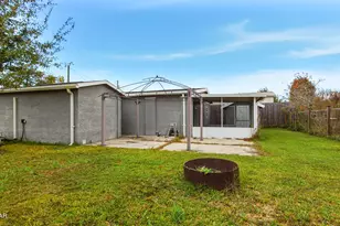 5644 Martin Ct, Panama City, FL 32404 - Photo 10