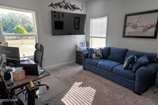 908 N Caryville Rd, Bonifay, FL 32425 - Photo 12