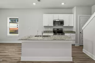 356 Chateau Ln, Port Saint Joe, FL 32456 - Photo 14