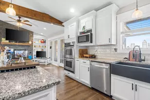 1037 N Bay Dr, Lynn Haven, FL 32444 - Photo 22