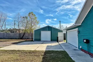 21382 NW Paradise Ln, Altha, FL 32421 - Photo 6