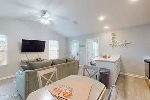 6128 Loquat Ave, Panama City, FL 32408 - Photo 8