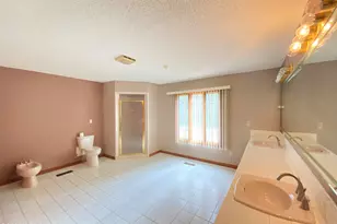 4219 Allen St, Greenwood, FL 32443 - Photo 14